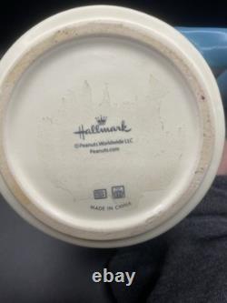 Mug avec poignée en forme de couverture dimensionnelle HALLMARK Peanuts Linus & Snoopy