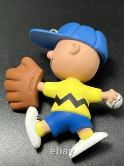 Ornement Souvenir Hallmark 1999 Prêt à frapper ! Ensemble de 2 Charlie Brown et Snoopy