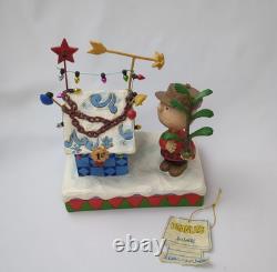 Ornement de Noël Jim Shore Peanuts Charlie Brown 4057673 Maison de Snoopy