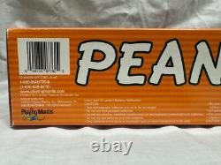 PEANUTS C'est le Grand Citrouille Charlie Brown Ensemble de jeu Schroeder/Snoopy/Lucy