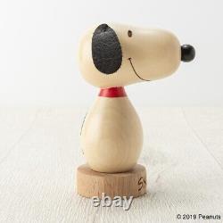PEANUTS Snoopy et Charlie Brown Figurine en bois Usaburo KOKESHI DOLL Japon Édition Limitée