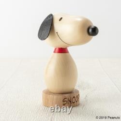 PEANUTS Snoopy et Charlie Brown Figurine en bois Usaburo KOKESHI DOLL Japon Édition Limitée