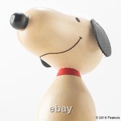 PEANUTS Snoopy et Charlie Brown Figurine en bois Usaburo KOKESHI DOLL Japon Édition Limitée