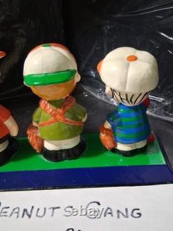 PEANUTS Statuette d’équipe de baseball vintage 1971 – Comment pouvons-nous perdre, quand nous sommes