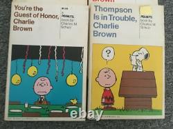 Peanuts Charles M Schulz 8 premiers livres de poche édition souple Snoopy Charlie Brown
