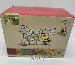 Peanuts Je Vous Aime Charlie Brown Snoopy Limited Ed Gallery 2017