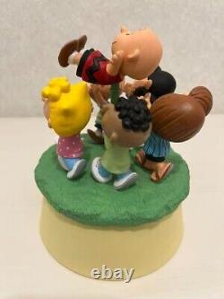 Peanuts Snoopy & Charlie Brown & Lucy Music Box 14,5cm Caractéristique Anime Rare Nm