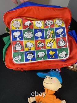 Peanuts / Snoopy Poupées Peanuts de Knott's Berry Farm. 6 Poupées. Avec accessoires