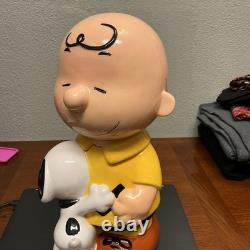 Peanuts Snoopy serrant Charlie Brown dans ses bras Westland Giftware 2010 pot à biscuits RARE Peanuts Snoopy serrant Charlie Brown dans ses bras Westland Giftware 2010 pot à biscuits RARE