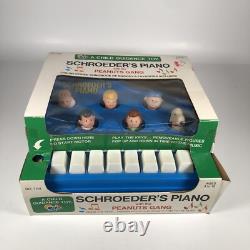 Piano de Schroeder Snoopy de la bande dessinée Peanuts vintage 1975 Charlie Brown (NE FONCTIONNE PAS)