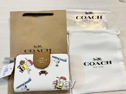 Portefeuille en cuir bi-plié blanc Coach Peanuts Snoopy Charlie Brown C4899 japon
