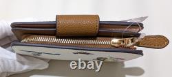 Portefeuille zippé d’angle moyen NWT Coach x Peanuts Snoopy Charlie Brown C4899 blanc
