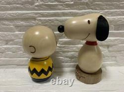Poupée Kokeshi PEANUTS Snoopy & Charlie Brown fabriquée par Usaburo Kokeshi JPN F/S