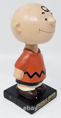 Poupée à tête branlante vintage Charlie Brown de Peanuts par Lego