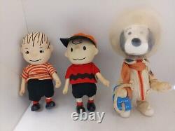 Poupée de poche Peanuts vintage 1966 Charlie Brown Linus & Space Snoopy