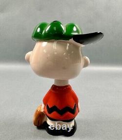 Rare 1966 Vintage Snoopy Peanuts Charlie Brown bobblehead de Feature Syndicate Inc.