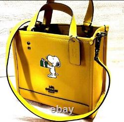 SAC À MAIN EN CUIR COACH PEANUTS Snoopy collaboration Jaune NOUVEAU JAPON