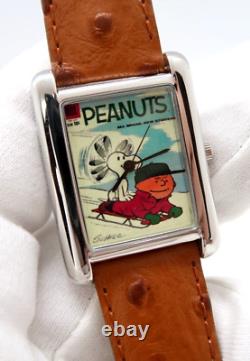 SNOOPY ET CHARLIE BROWN, Montre de caractère pour homme rare avec cadran de couverture de bande dessinée Dell M-50