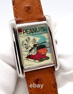 SNOOPY ET CHARLIE BROWN, Montre de caractère pour homme rare avec cadran de couverture de bande dessinée Dell M-50