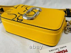 Sac à bandoulière croisé Marc Jacobs Peanuts Snoopy Collaboration Étiquette Jaune Authentique