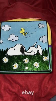 Sac bandoulière Irregular Choice Peanuts Snoopy avec fleurs NWT Épuisé