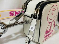 Sac bandoulière croisé Marc Jacobs Peanuts Snoopy Collaboration Étiquette Genuine ChalkWhite