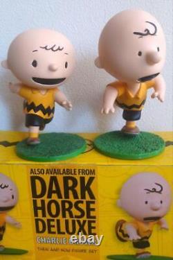 Snoopy Charlie Brown Alors et Maintenant Ensemble de Figurines du 60e Anniversaire