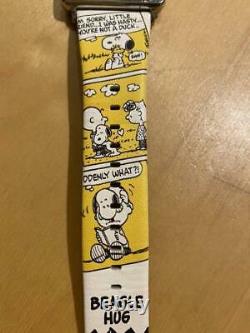 Snoopy Epson Smart Canvas Peanuts Charlie Brown Beagle Hug Montre De Poignet Numérique