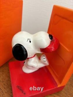 Snoopy PEANUTS Charlie Brown Serre-livres Porte-livre Poterie 0517M