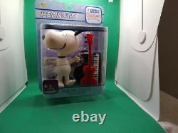 Snoopy dansant Souvenir de Noël de Charlie Brown sur la Route Mémoire NOS dans l'emballage daté de 2004