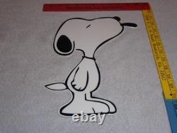 Snoopy vintage chien Peanuts découpé en métal 13 Charles M. Schulz bande dessinée télévision film enseigne
