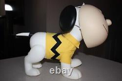 Super7 2019 Sdcc 16 Peanuts Snoopy Charlie Brown Mask Designer Art Toy  	<br/> 
<br/>Super7 2019 Sdcc 16 Peanuts Snoopy Charlie Brown Masque Designer Art Toy