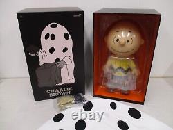 Super7 La feuille de fantôme d'Halloween Peanuts Charlie Brown Figurine en vinyle Supersize