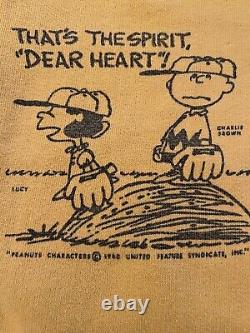 Sweatshirt vintage de Charlie Brown et Snoopy des Peanuts pour enfants des années 1960, taille 4 à Norwich.