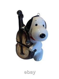 Syndicat des caractéristiques unies UFS Ornements d'instruments de la bande Peanuts Charlie Brown