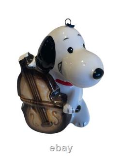 Syndicat des caractéristiques unies UFS Ornements d'instruments de la bande Peanuts Charlie Brown