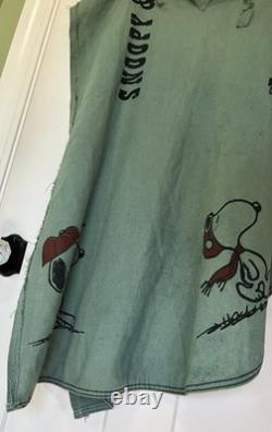 TRÈS RARE poncho vert vintage Snoopy et Charlie Brown Woodstock Peanuts présentoir