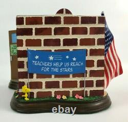 The Danbury Mint Youe A Class Act Charlie Brown Snoopy School Figurine