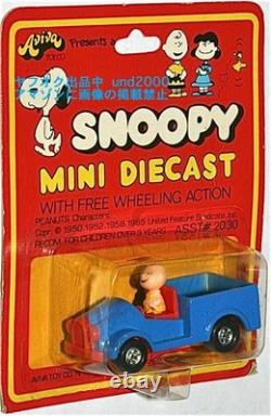 Tomica Aviva Snoopy Charlie Brown Mini camionnette miniature moulée sous pression fabriquée à Hong Kong