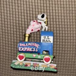 Train de la Saint-Valentin Snoopy Charlie Brown de Danbury Mint Peanuts