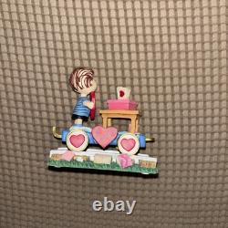 Train de la Saint-Valentin Snoopy Charlie Brown de Danbury Mint Peanuts