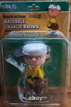 UDF No. 776 Figurine de Baseball Snoopy & Charlie Brown Jouet Collectible Neuf