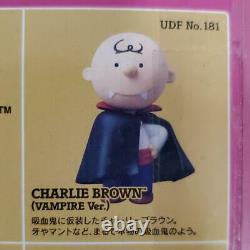 Udf Snoopy Charlie Brown Figurine Medicom Jouet
