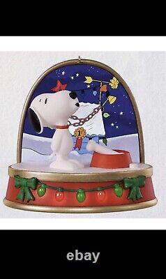 Un Noël de Charlie Brown - Snoopy Nouvelle Ornement Hallmark Peanuts Storytellers Nib