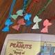 Vtg - Collier Ras-du-cou Peanuts Snoopy Charlie Brown, Rouge, Vert/bleu D2