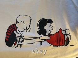 VTG NOUS T' AIMONS CHARLIE BROWN Couverture 1966 United Syndicate 99 X 94 Snoopy