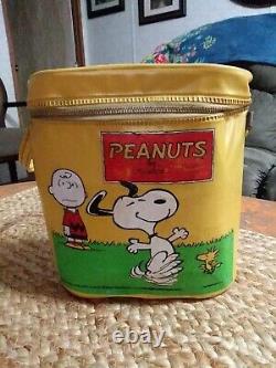 Vintage 1965 Peanuts Charlie Brown Snoopy Rare Boîte-repas en vinyle avec thermos Jaune