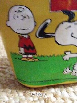 Vintage 1965 Peanuts Charlie Brown Snoopy Rare Boîte-repas en vinyle avec thermos Jaune