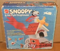 Vintage Charlie Brown Snoopy Flying Doghouse Red Baron Mattel Nos 1965