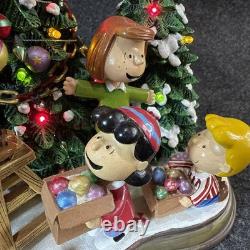 Vtg Danbury Mint Le Temps de Noël Est Arrivé Charlie Brown Peanuts Snoopy Éclairé